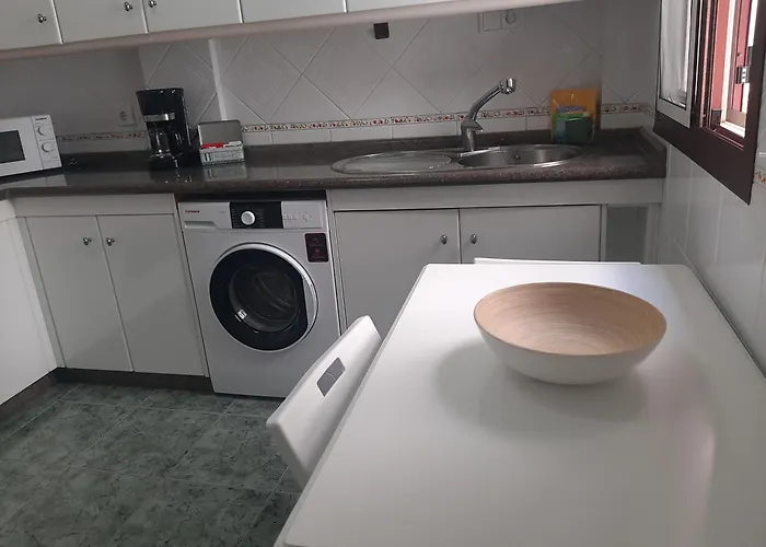 아파트 El Apartamento De Matita - Free Parking And 1' Beach 텔데